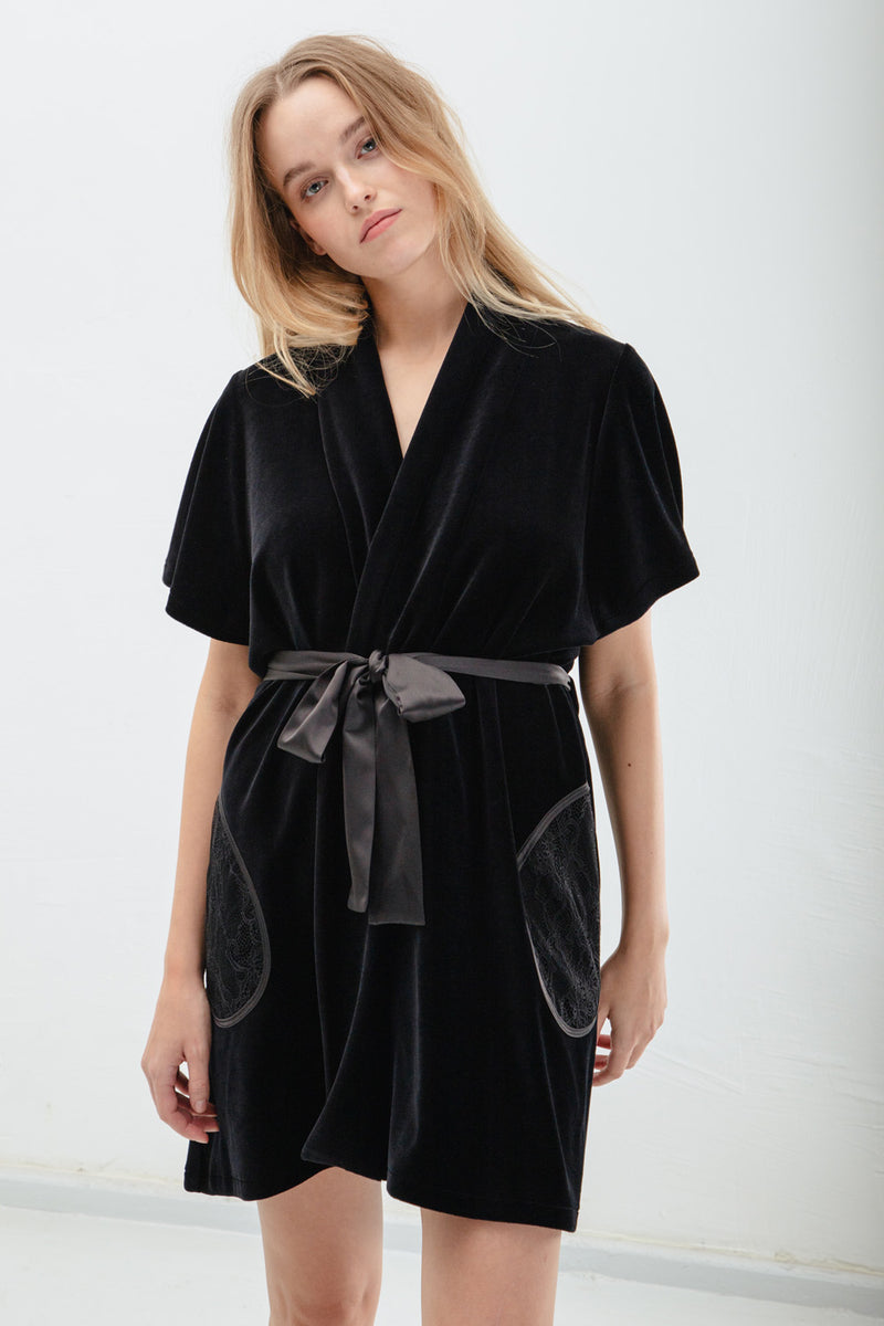 Diana Wings Wrap - Black